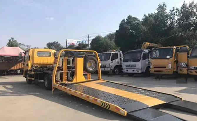 云岩区汽车中途维修案例